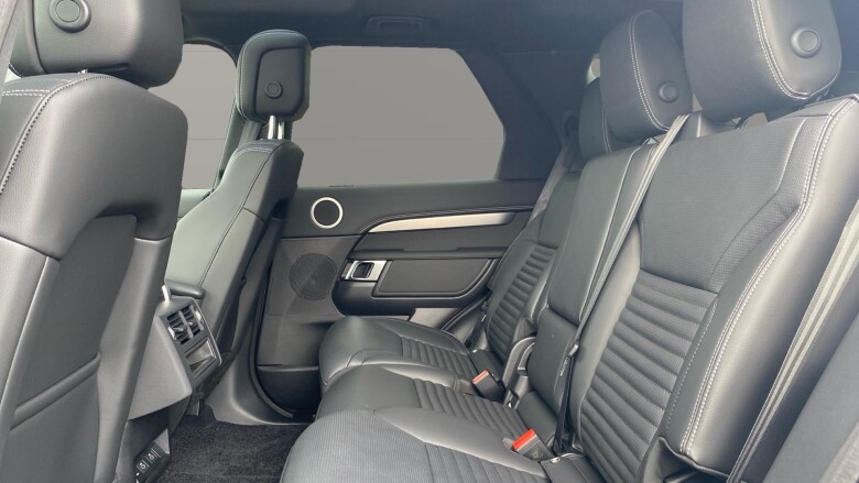 Land Rover Discovery 3.0 D350 Dynamic SE 5dr Auto Diesel Station Wagon